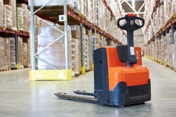 Electric Pallet Jack Safety | Safety Toolbox Talks Meeting Topics