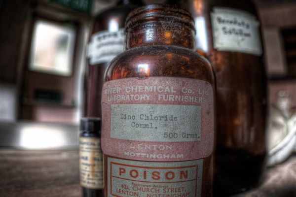 Preventing Poisoning » National Poisons Centre