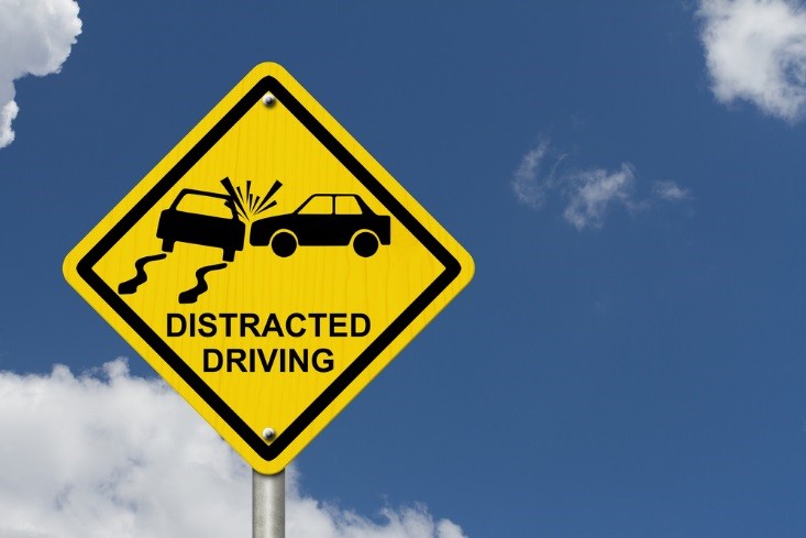 Distracted Driving | Safety Toolbox Talks Meeting Topics